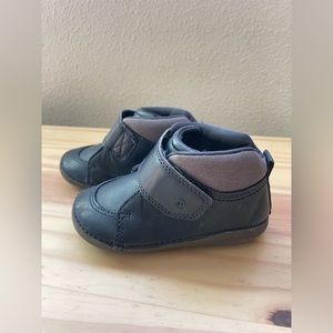 Striderite Mateo Navy Blue Leather Sneaker Boots Size 6